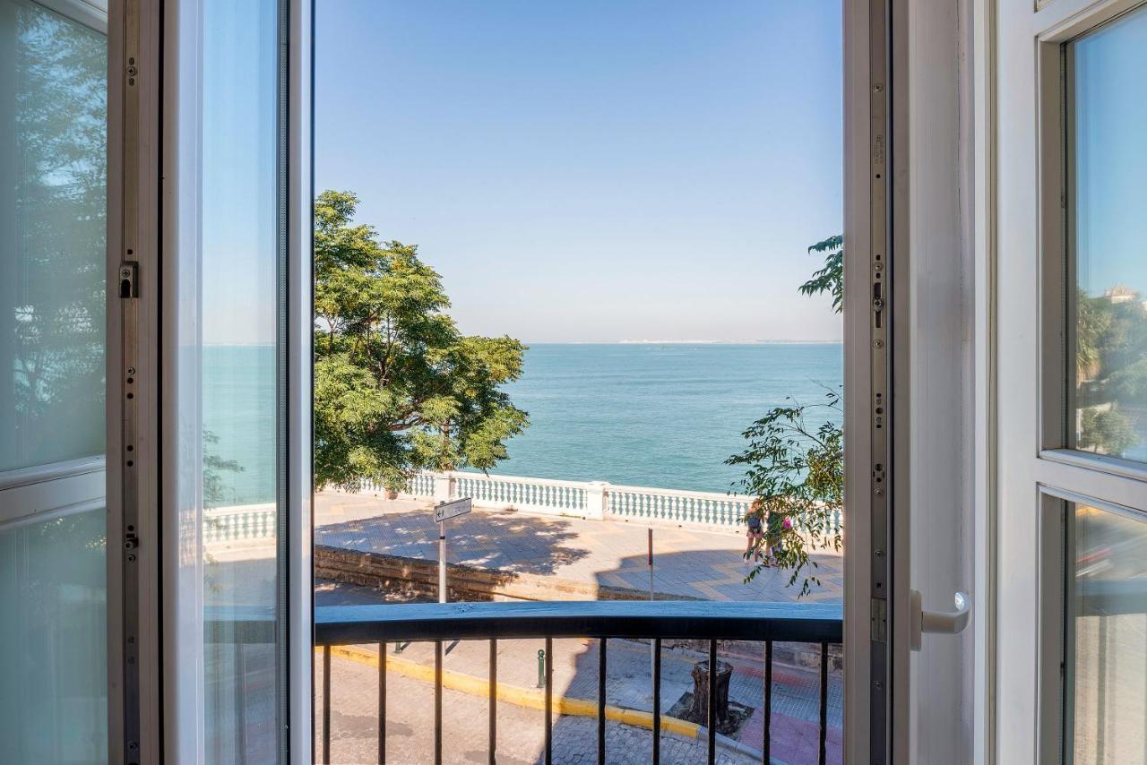 Apto Argueelles Vistas A La Bahia كاديز المظهر الخارجي الصورة